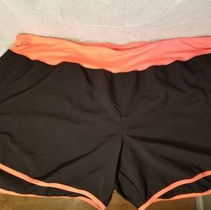 Energy Zone Stretch Black&Coral Shorts